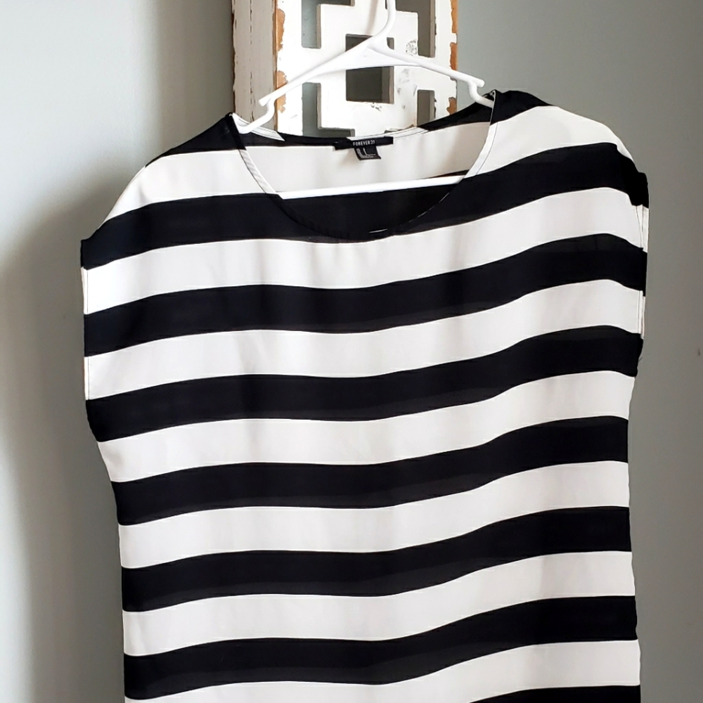 Black and white striped flowy blouse